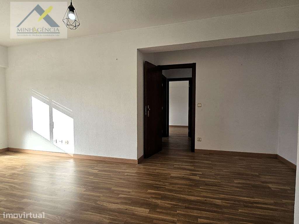 Apartamento T2 na Quinta de St. António em Setúbal-8