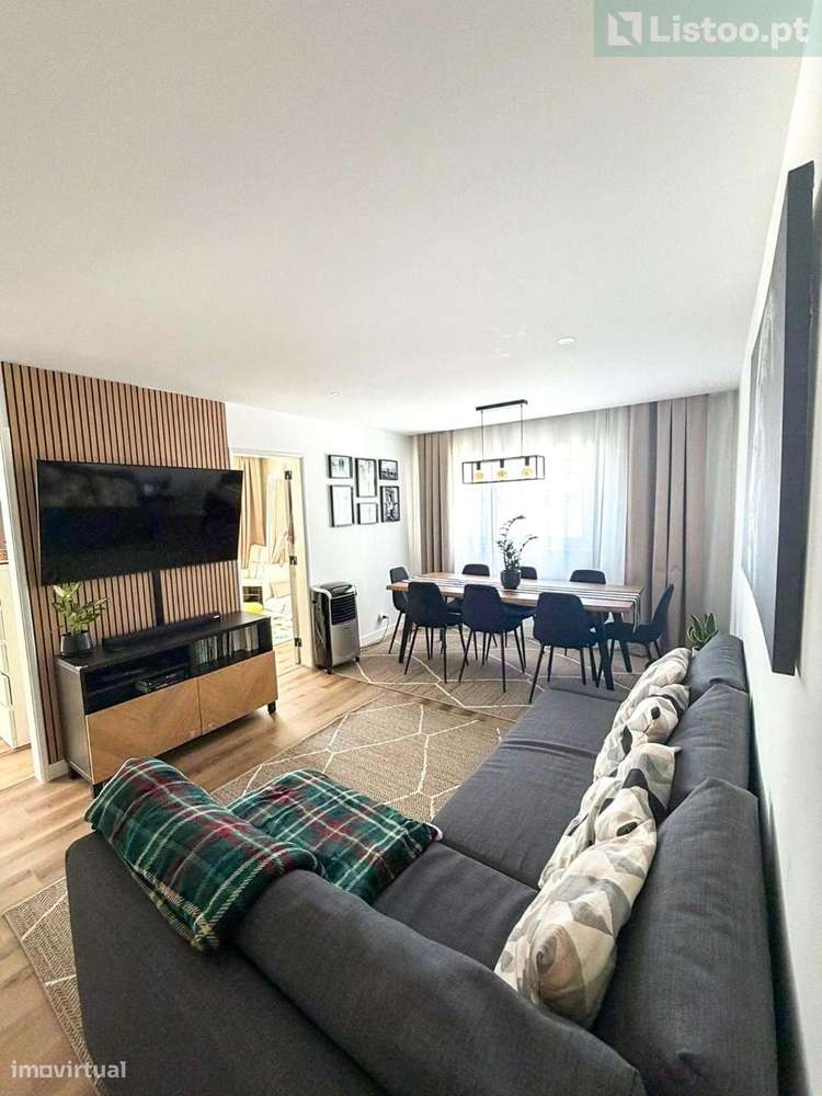 Apartamento T2 Santo António dos Cavaleiros - Grande imagem: 4/21