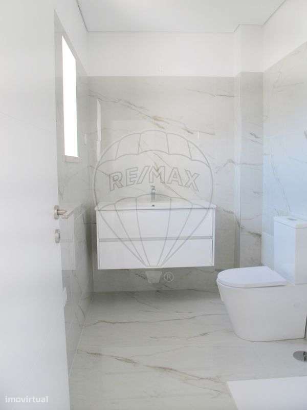 Moradia T3 para venda-10