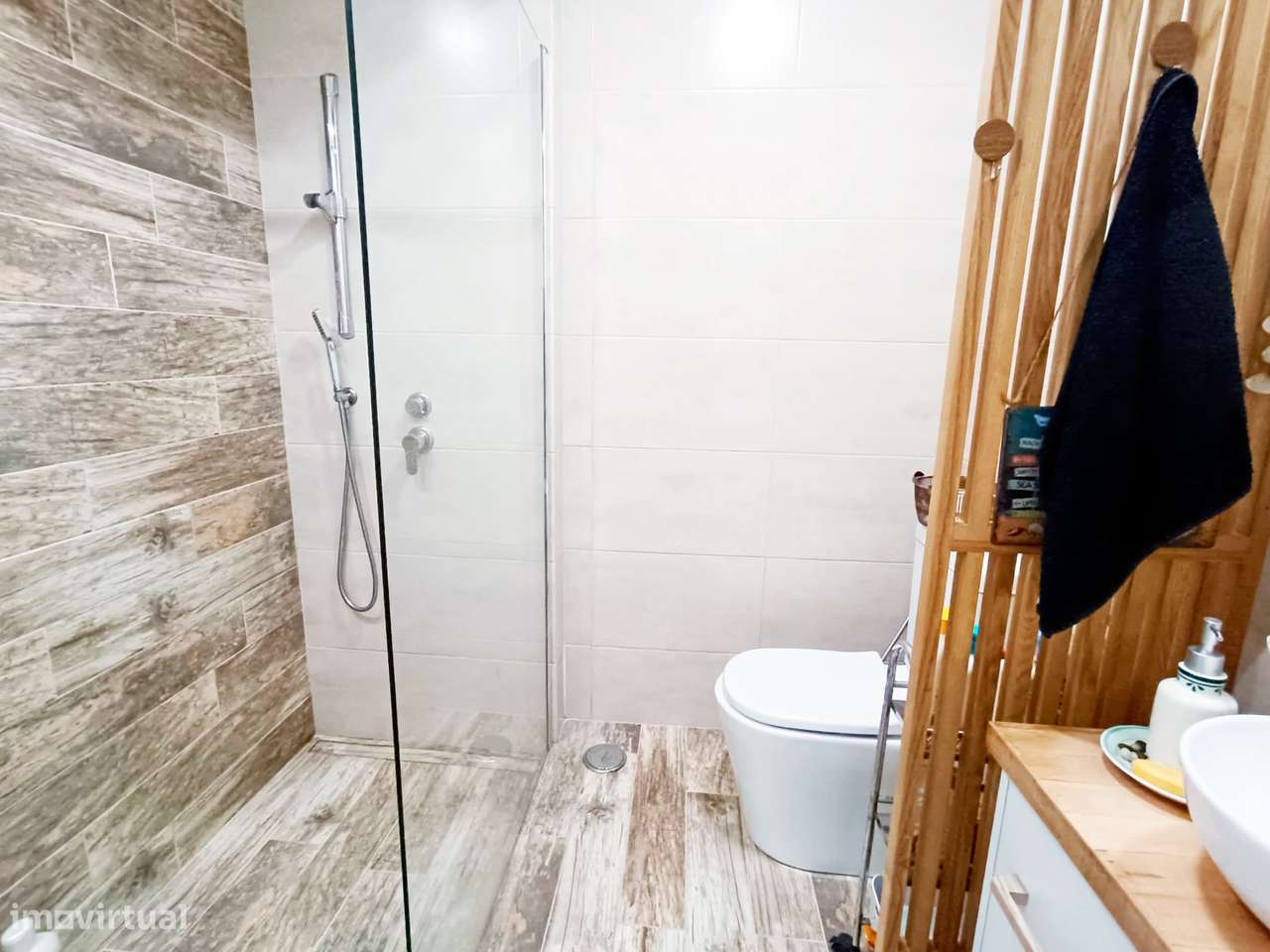 Fantástico apartamento T1+1 totalmente renovado-8