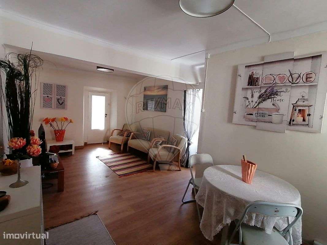 Moradia T4 para venda-9