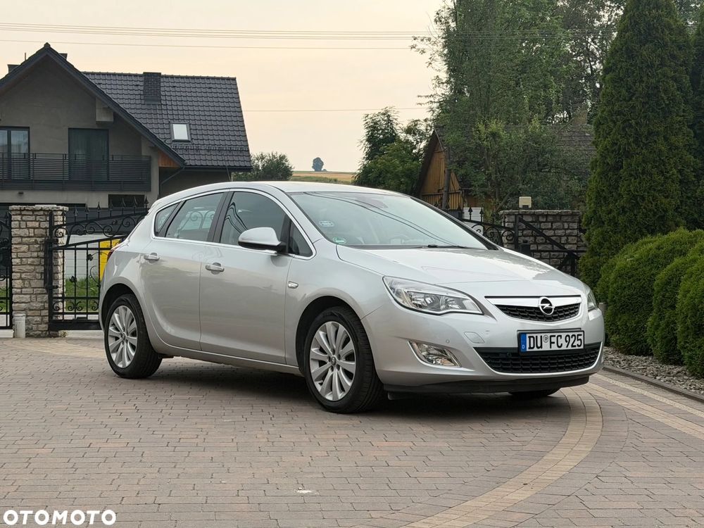 Opel Astra J (2009-2019) 1.6 Style 2010