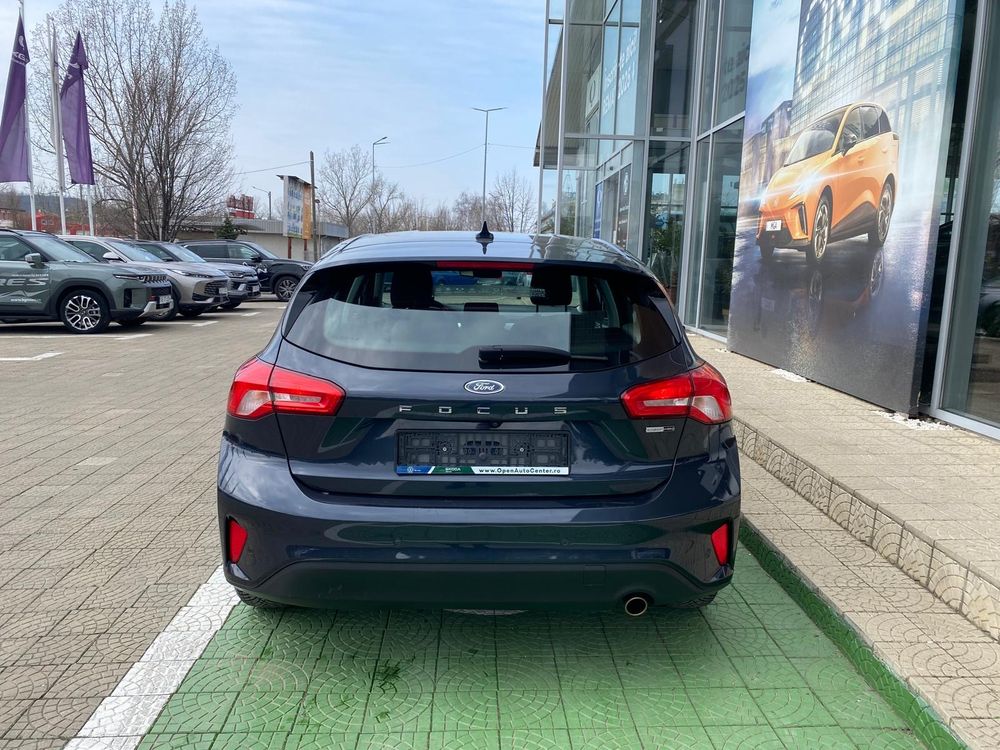 Ford Focus (4)