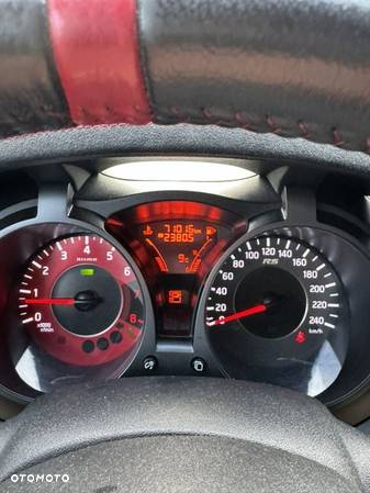 Nissan Juke 1.6 DIG-T Nismo RS 4WD Xtronic - 11