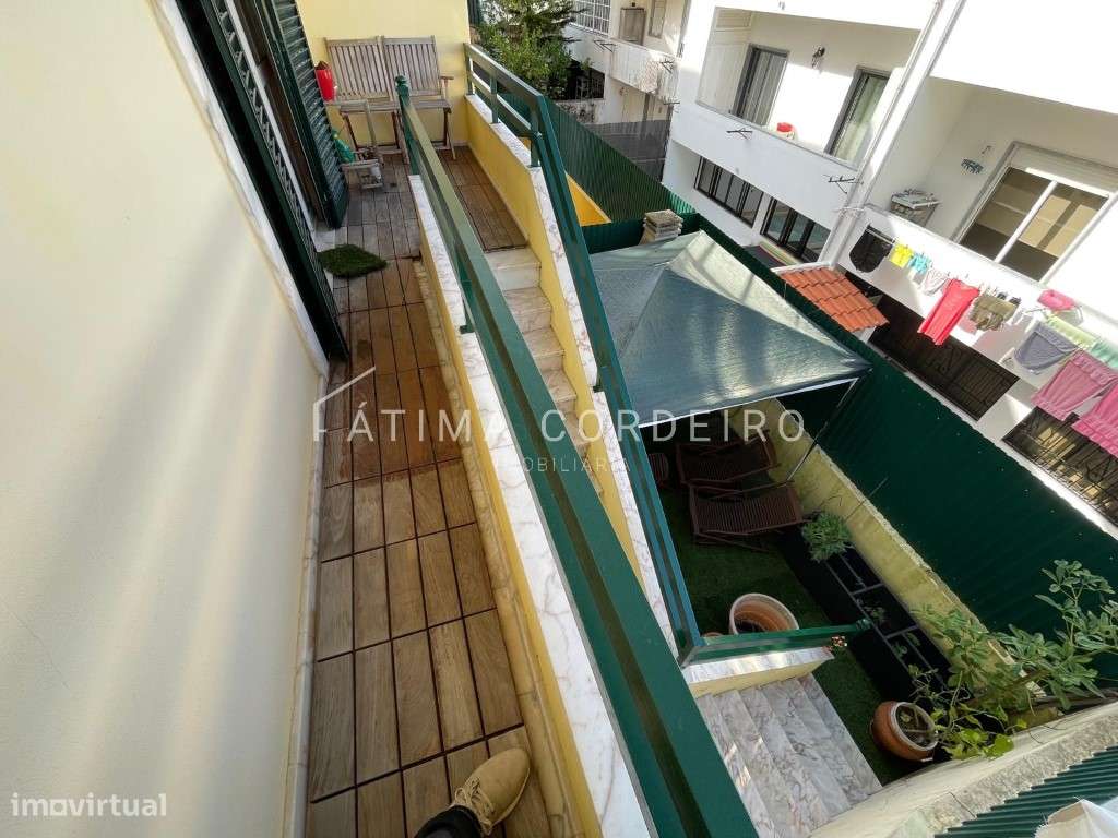 Excelente Moradia T3+1 com garagem em zona privilegiada-32