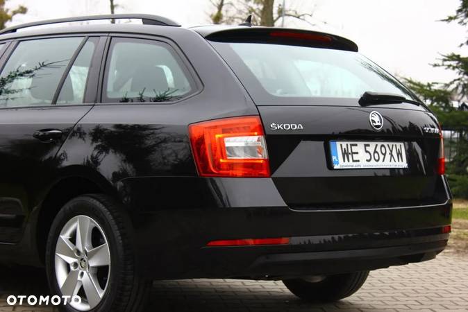 Skoda Octavia 1.6 TDI SCR Ambition - 6