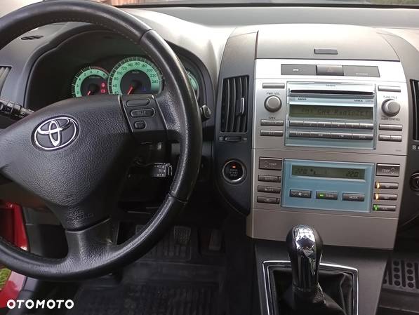 Toyota Corolla Verso 1.8 Sol 7os - 16