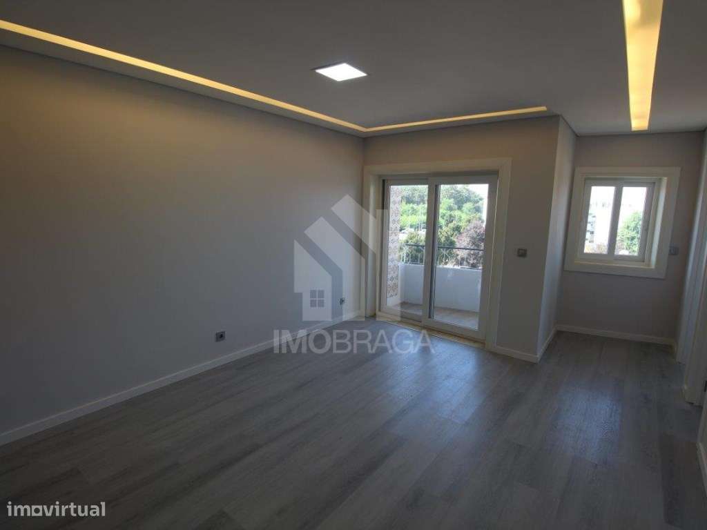 Venda Apartamento T3 Remodelado, em Ermesinde (Valongo) - Grande imagem: 5/30