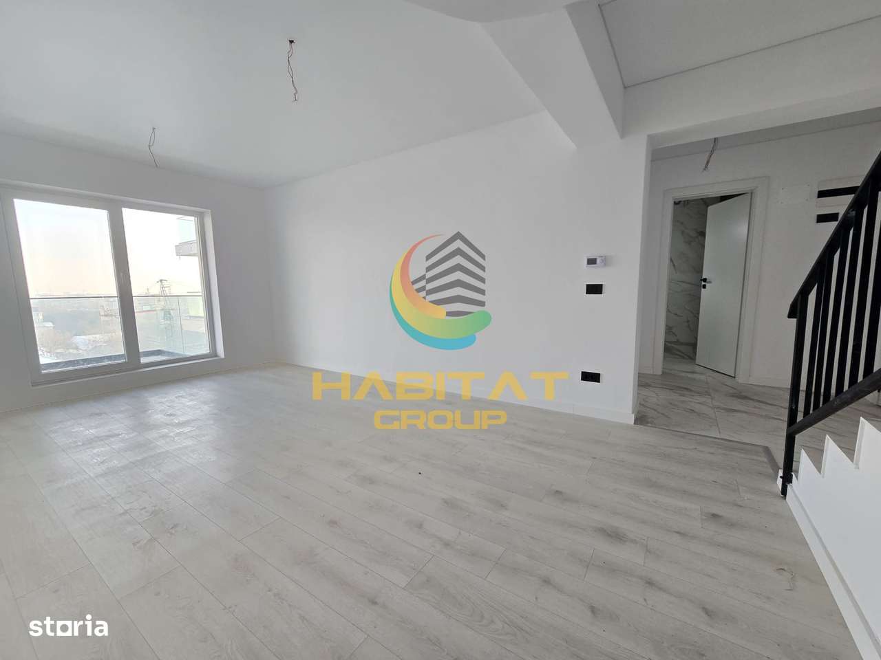 3 camere tip Duplex la 10 minute de metrou Poze Reale