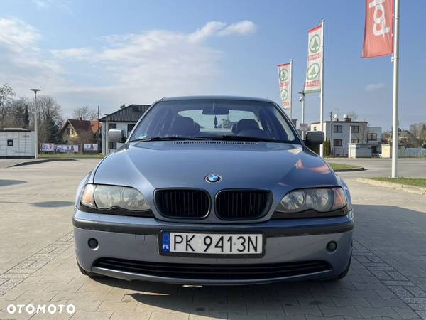 BMW Seria 3 320i - 2