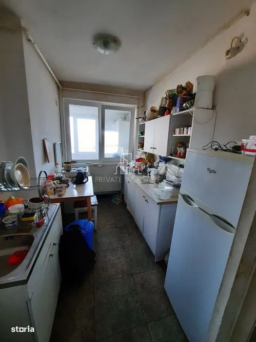 Apartament 3 camere, Etaj intermediar, Zona Libertatii