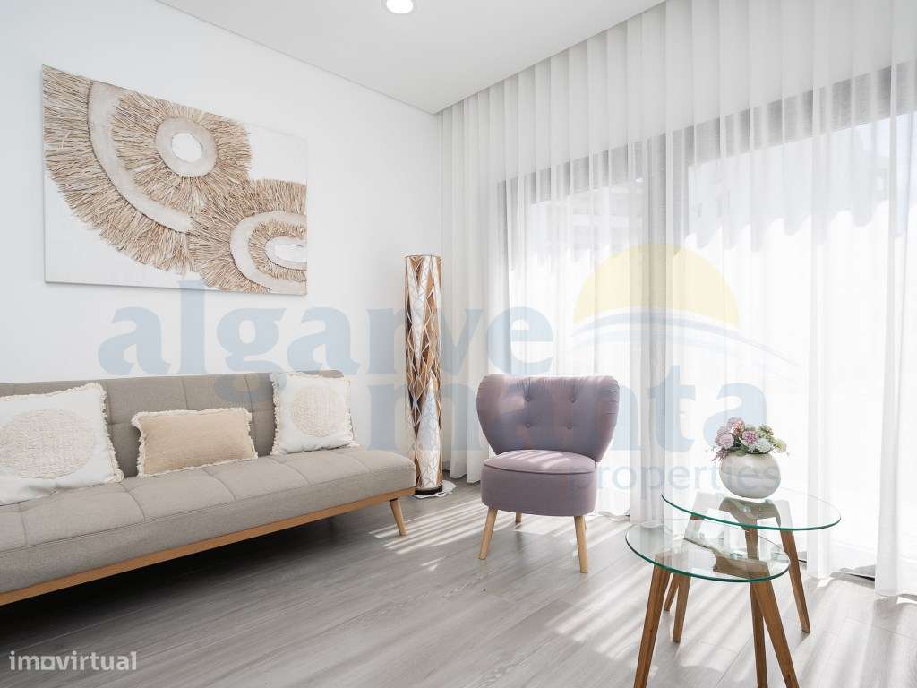 Apartamento T2 em Condomínio Privado - Perto da Praia da Manta Rota - Grande imagem: 3/28