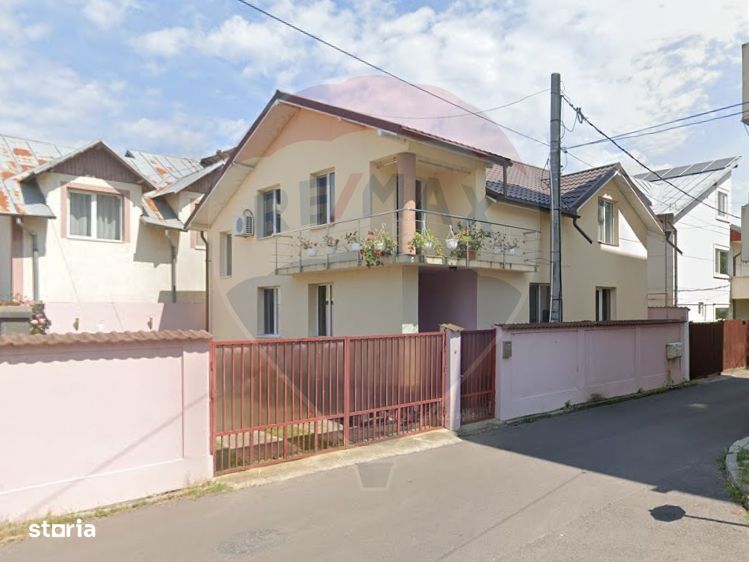 Casa individuala 4 camere de vânzare in Micro 2 Targoviste