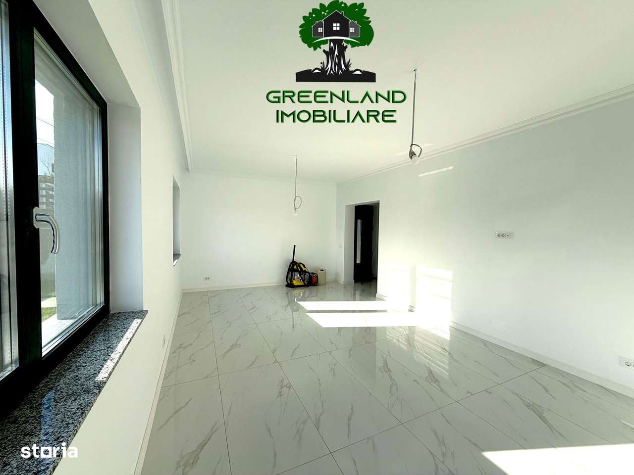 Casa 4 camere, 2 Bai, 153 mp, canalizare, INTABULATA, Parcare, Rediu-5