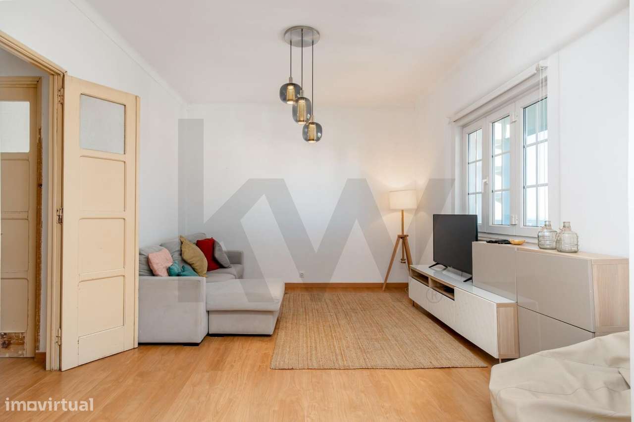 EXCLUSIVO - Moradia bifamiliar T6 com potencial único de rentabilidade - Grande imagem: 4/60