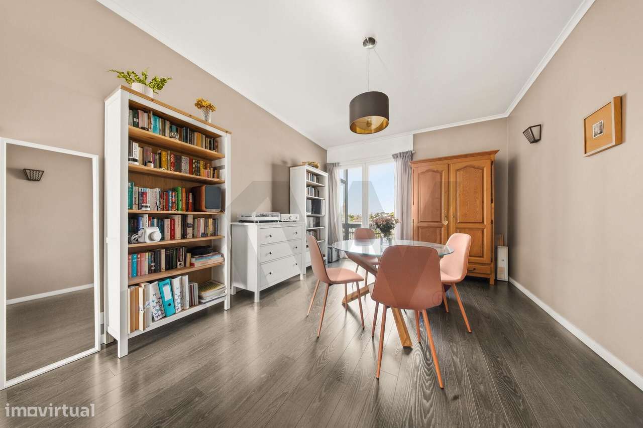 APARTAMENTO T1 DUPLEX COM TERRAÇO E VARANDA - CASA DA MÚSICA - Grande imagem: 5/7