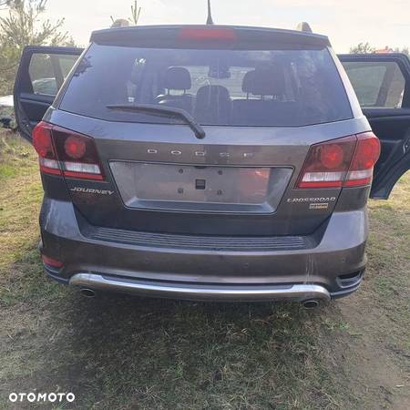 Dodge Journey - 10