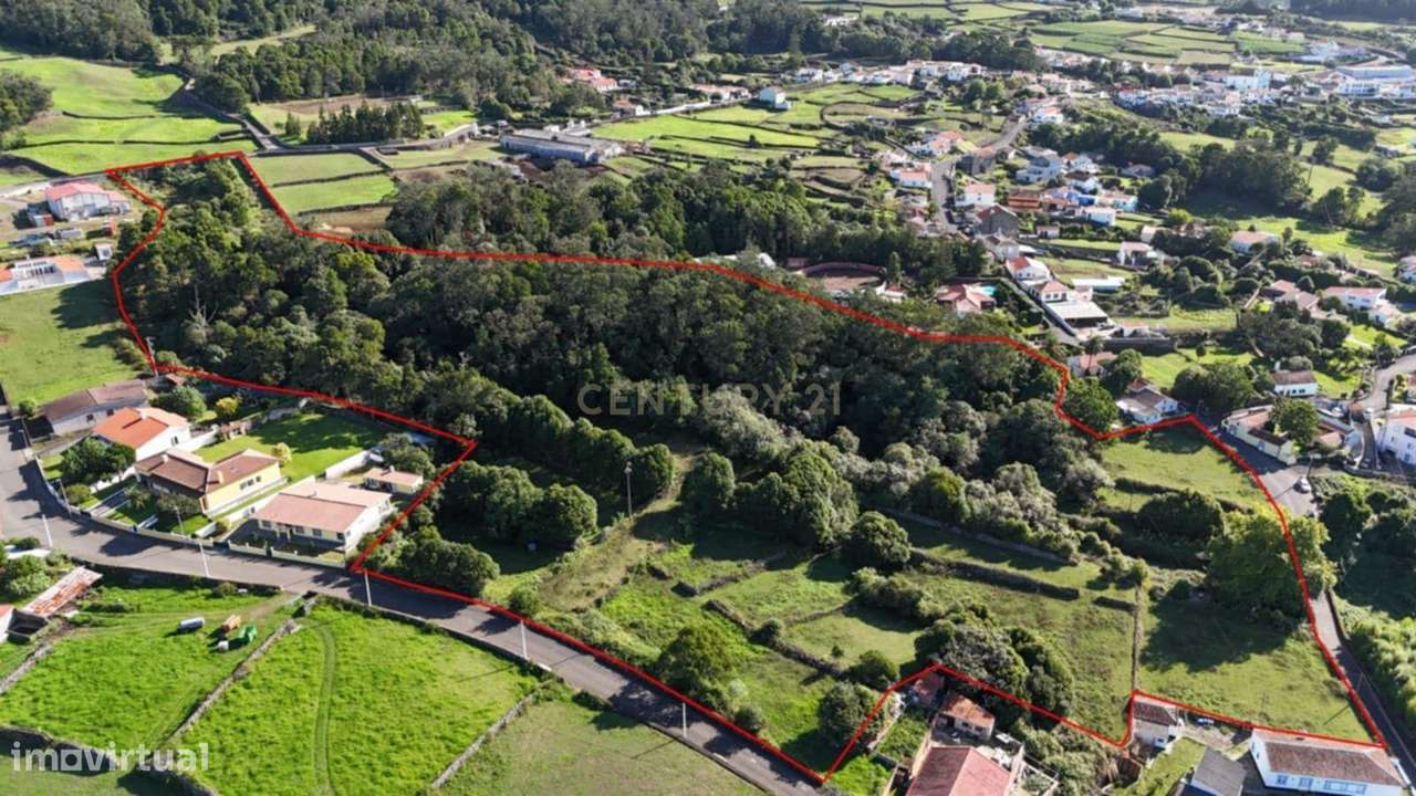 Ruin com Potencial em Posto Santo, Angra do Heroísmo - Grande imagem: 2/3