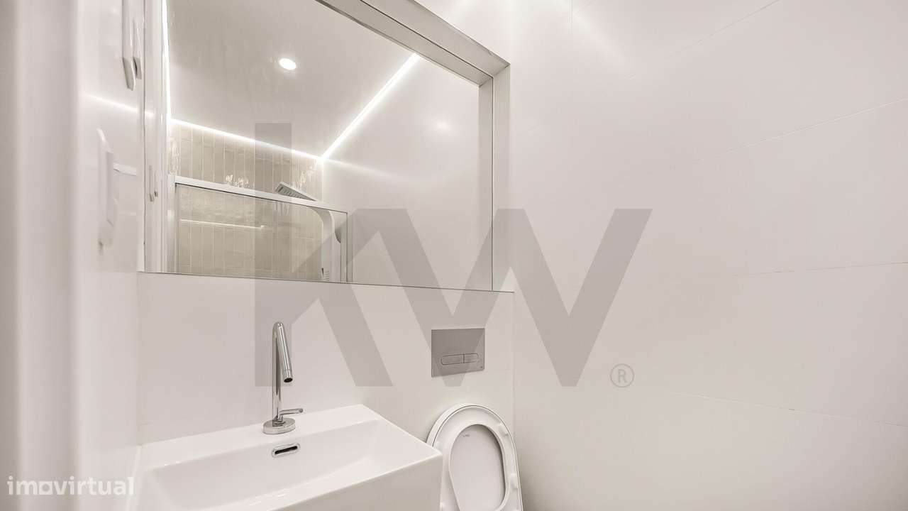 Exclusivo Apartamento T3 Totalmente Renovado por Arquiteto, Pronto a E - Grande imagem: 4/19