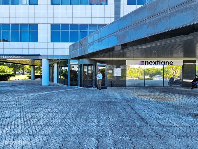 Escritórios com 780 m² na Quinta da Beloura-6