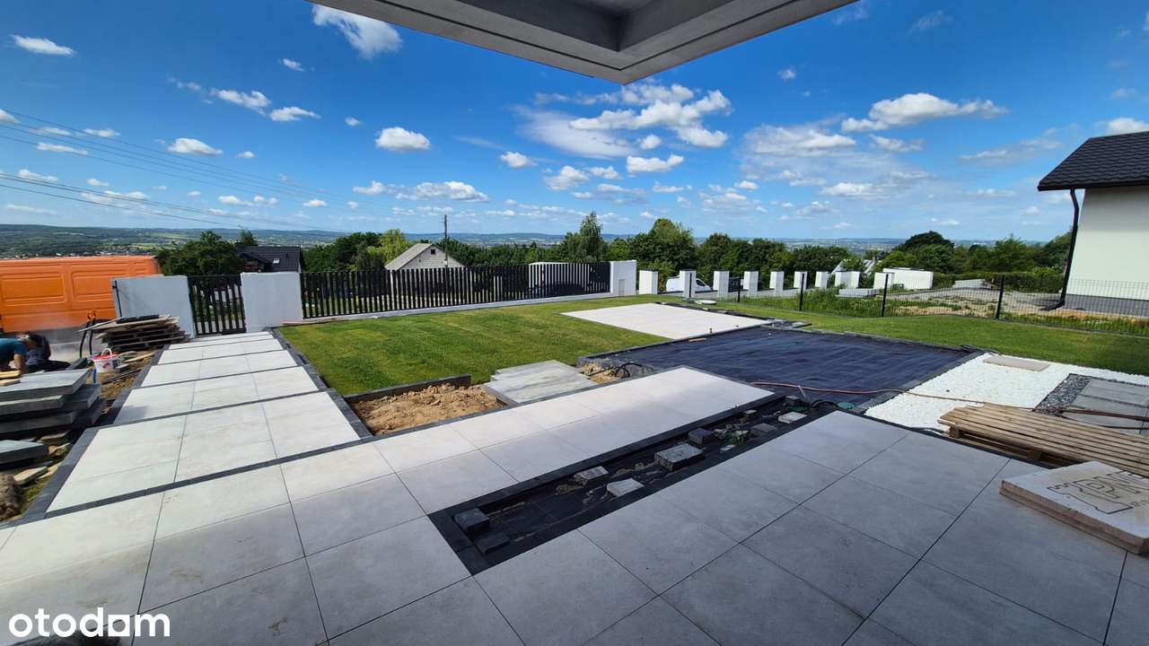 NOWY!! Dom z widokiem, basen, ogród,fotowoltaika, 2xpompa ciepła-7