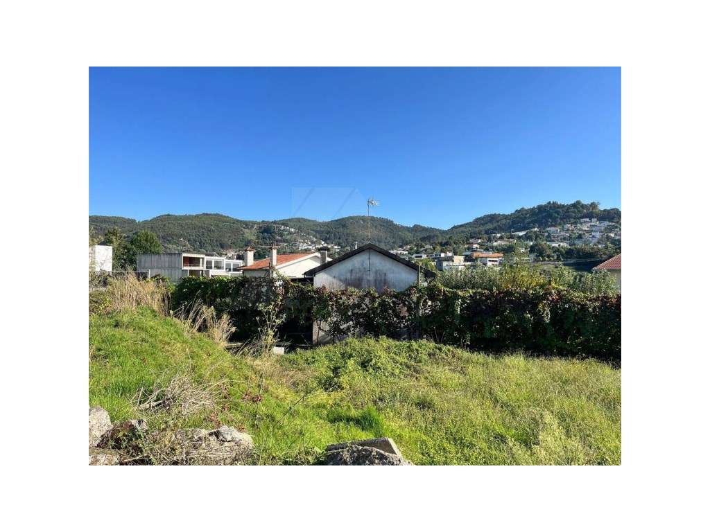 Terreno para Moradia em Banda em Gualtar, Braga - Localização Privi...-4