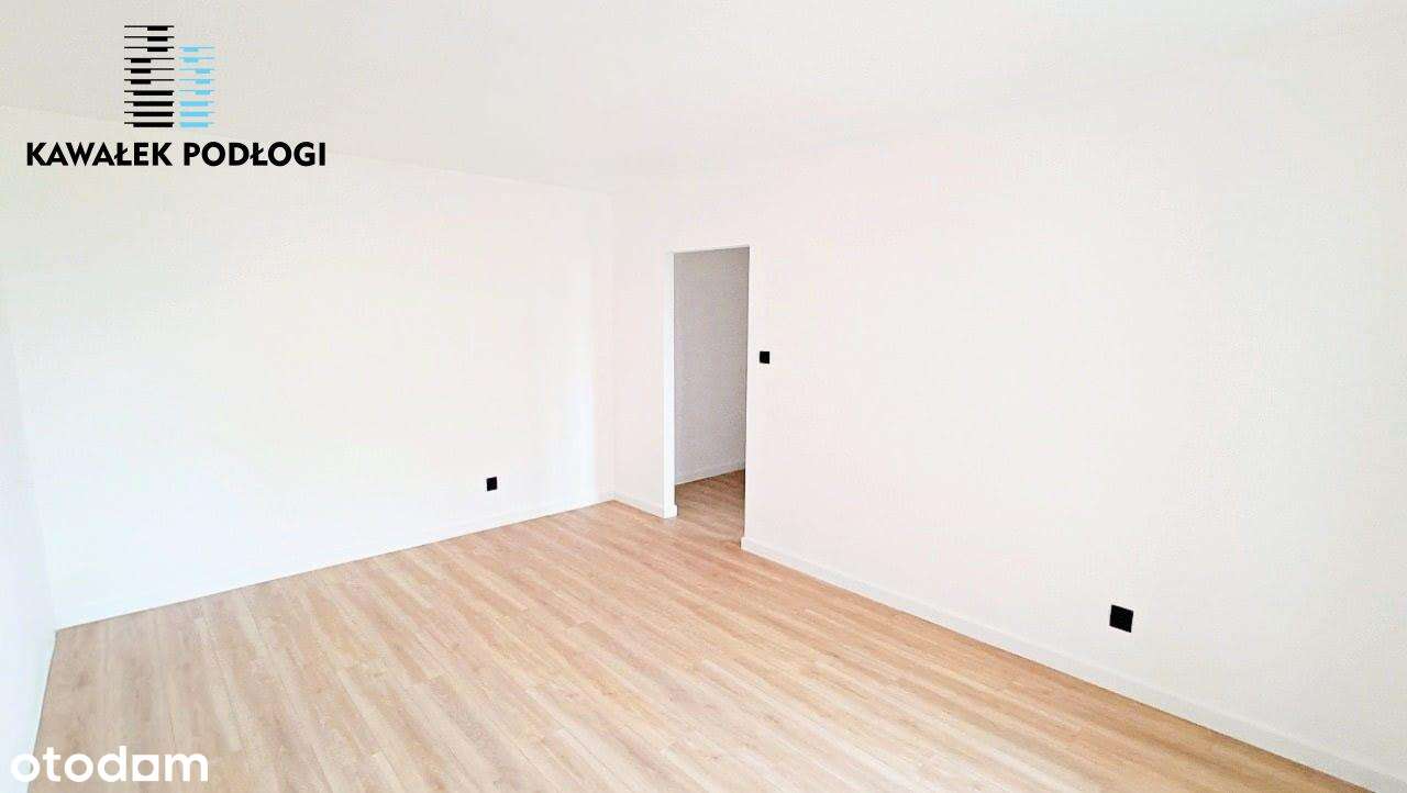 Przestronna kawalerka z osobna kuchnią i balkonem z 2005 r - Pełny obrazek: 2/10