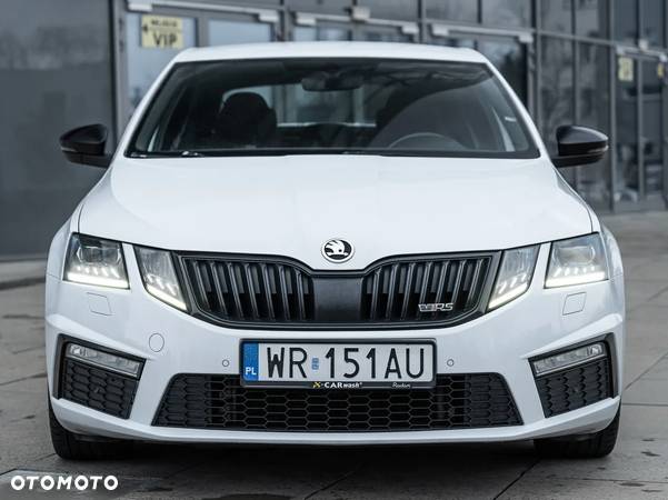 Skoda Octavia 2.0 TDI RS Challenge DSG - 5