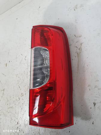 Fiat Fiorino Nemo lampa tylna prawa. - 2