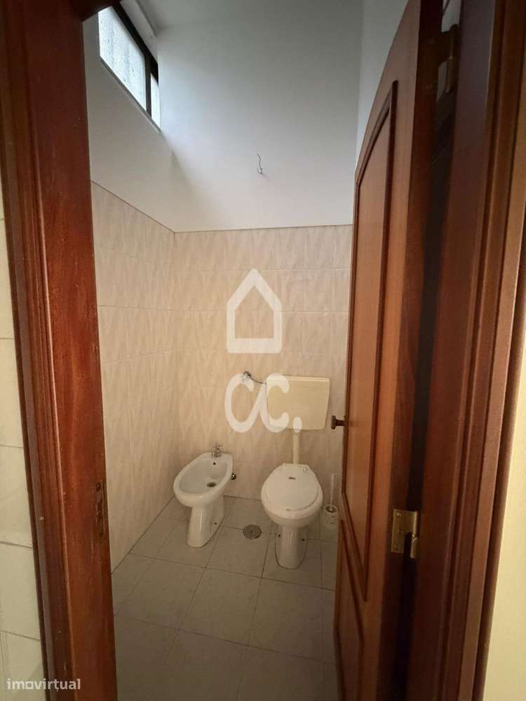 Loja com 68 m² em Sintra – Excelente Oportunidade-7