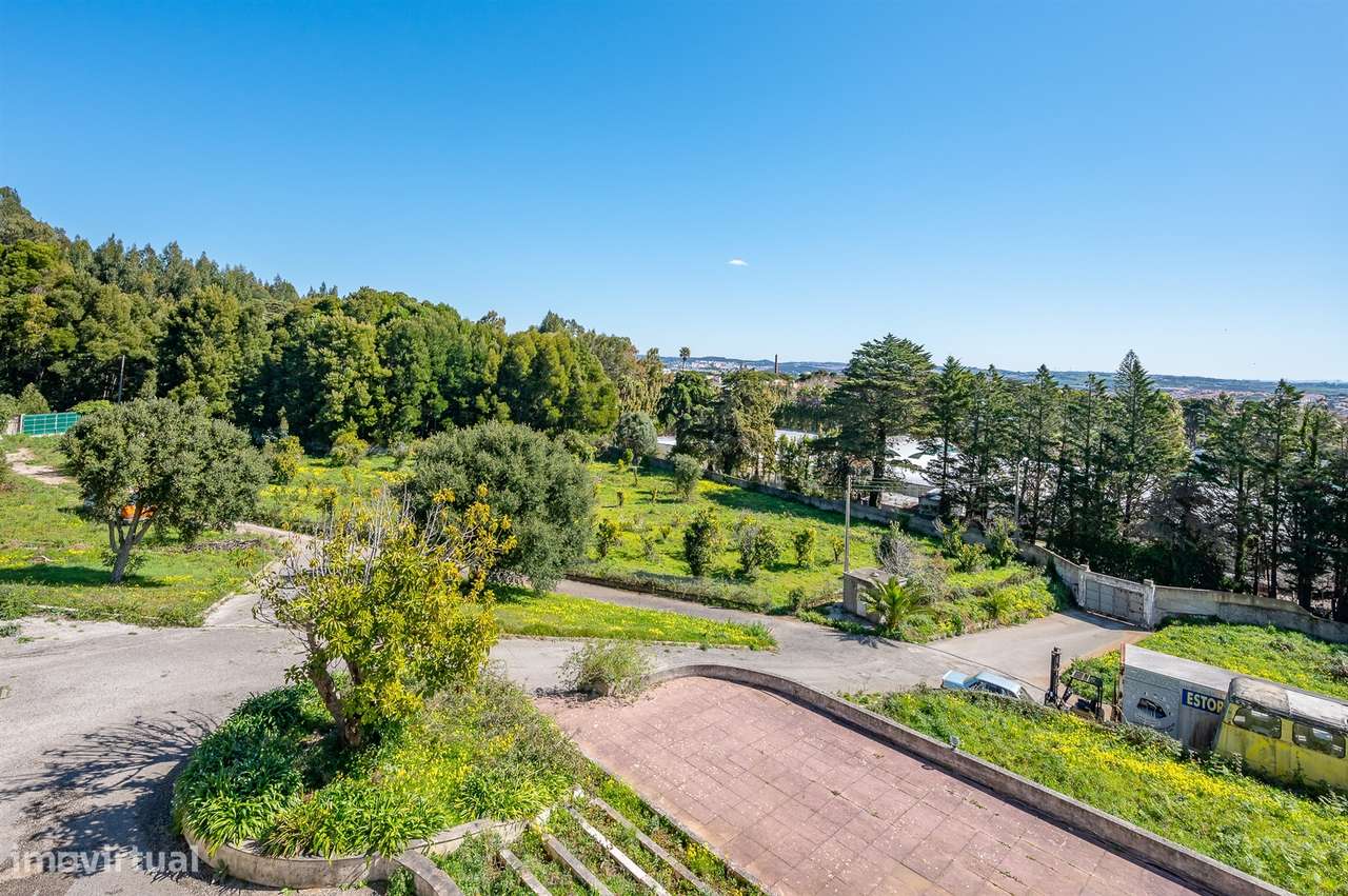 Moradia 10 assoalhadas com vista deslumbrante de Mar e de Serra.-26