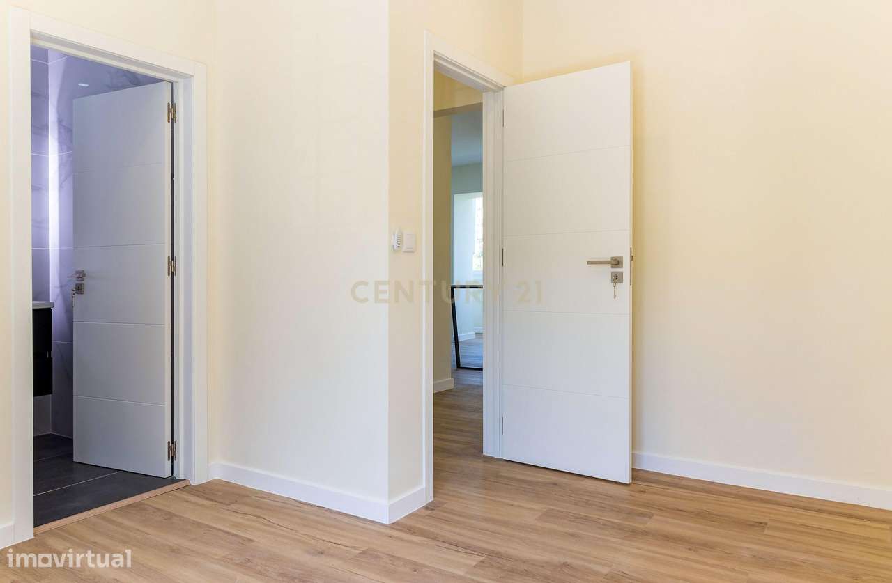 Apartamento T4 integralmente renovado em Alvalade, Lisboa. Em Venda!-22