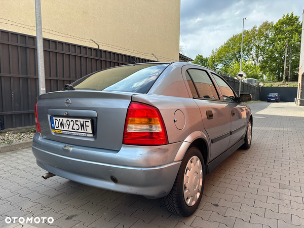 Opel Astra III 1.4 Enjoy - 3
