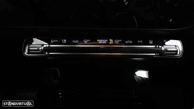 Mercedes-Benz CLA 250 e Shooting Brake Progressive - 19