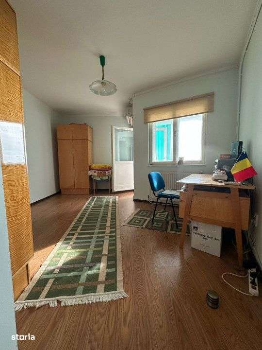 Apartament 3 camere Calarasilor, suprafata 91mp, etaj intermediar. - Imagine principală: 4/9