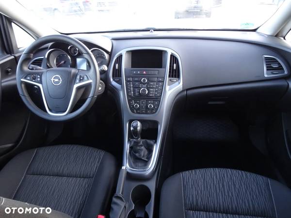 Opel Astra 1.6 CDTI DPF ecoFLEX Start/Stop Exklusiv - 16