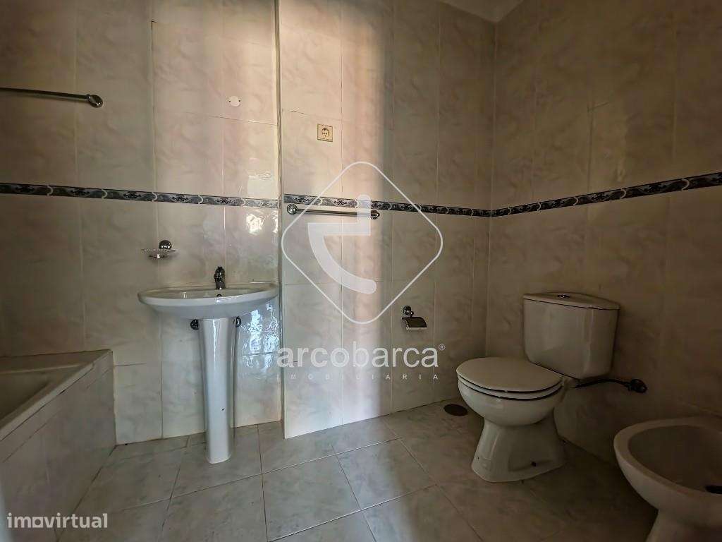 Moradia T2 no Vale – Arcos de Valdevez - Grande imagem: 5/26