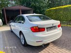 BMW Seria 3 316d - 5