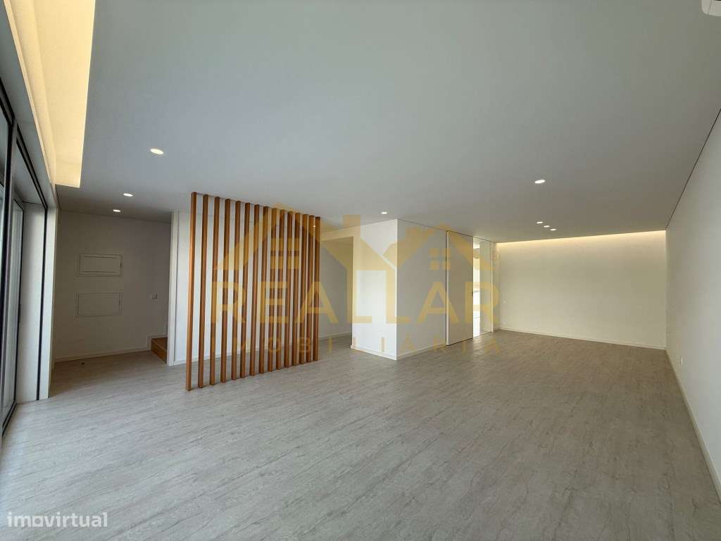 Moradia T4 NOVA, junto ao Forte de S. João, Vila do Conde - Grande imagem: 2/36