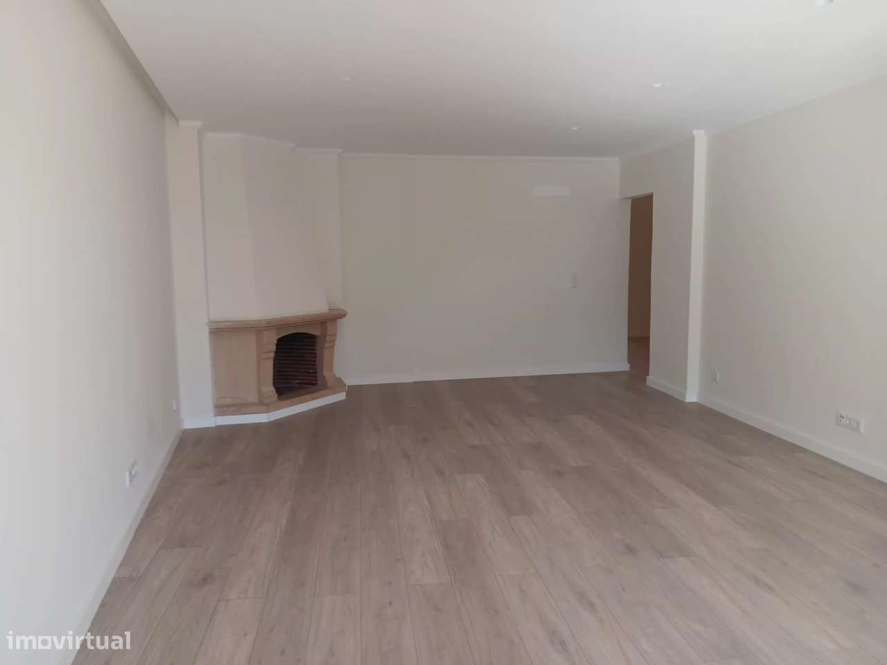 Fantástico Apartamento T4 , com acabamentos de luxo .-17