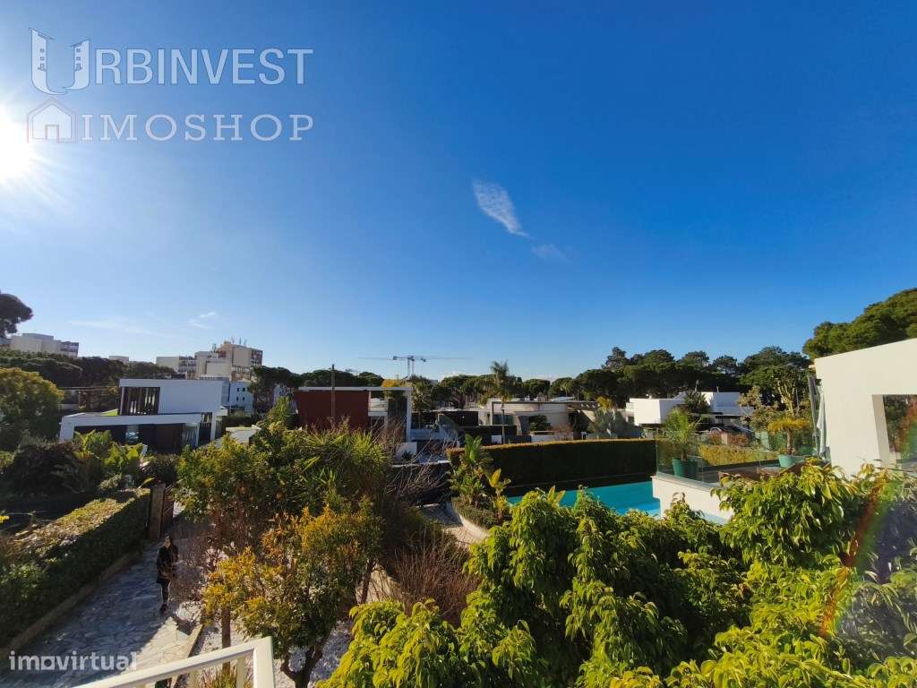 Magnífica Moradia T6 a 400m da Marina, em Vilamoura-16