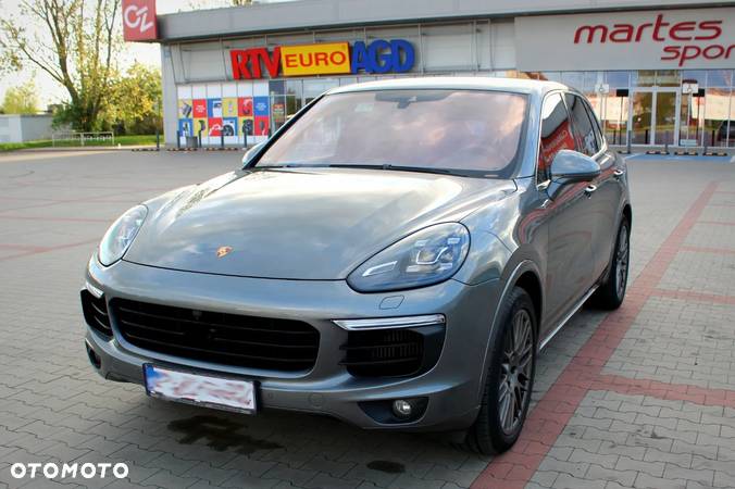 Porsche Cayenne S Diesel Platinum Edition - 2