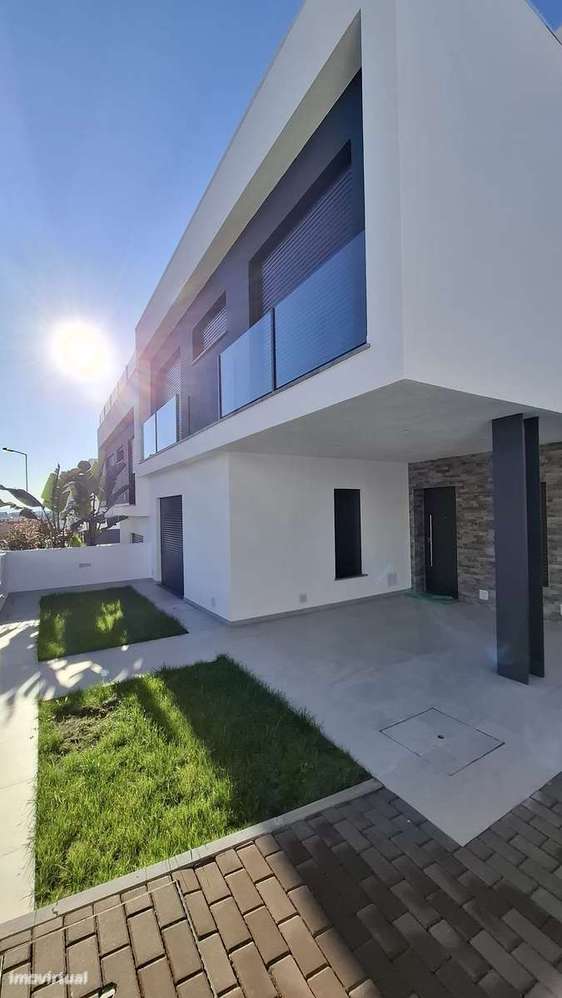 Moradia T4 NOVA - Quinta do desembargador - Grande imagem: 4/33