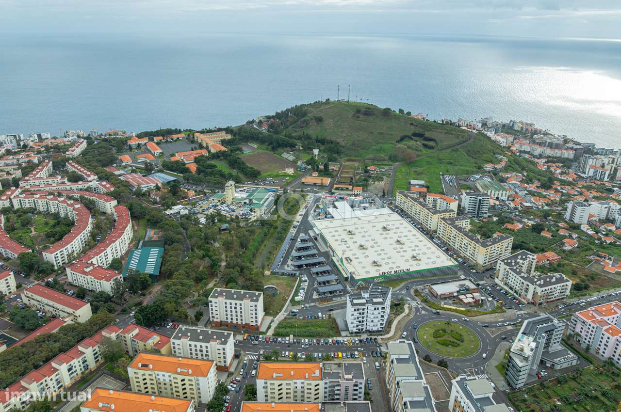 Trespasse Comercial - São Martinho, Funchal-10