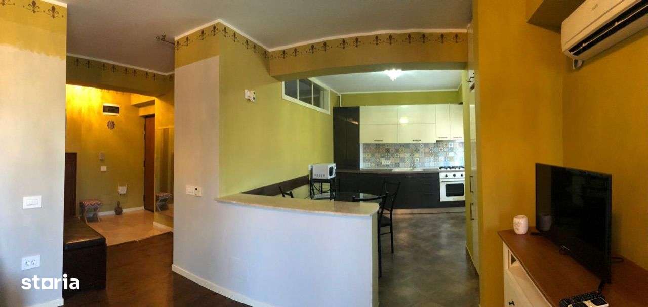 Faleză Nord, plaja Vision, 2cam, frontal la mare, termen lung, parcare - Imagine principală: 5/20