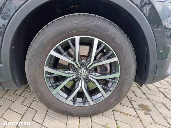 Volkswagen Tiguan 2.0 TDI DPF DSG 4Mot Comfortline - 5