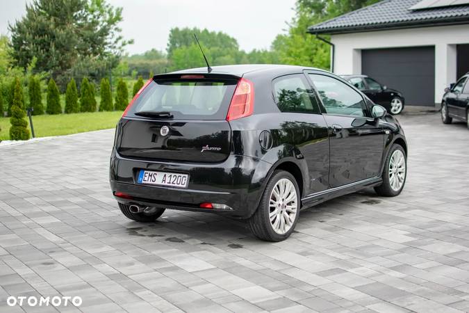 Fiat Grande Punto 1.4 16V Sport - 13