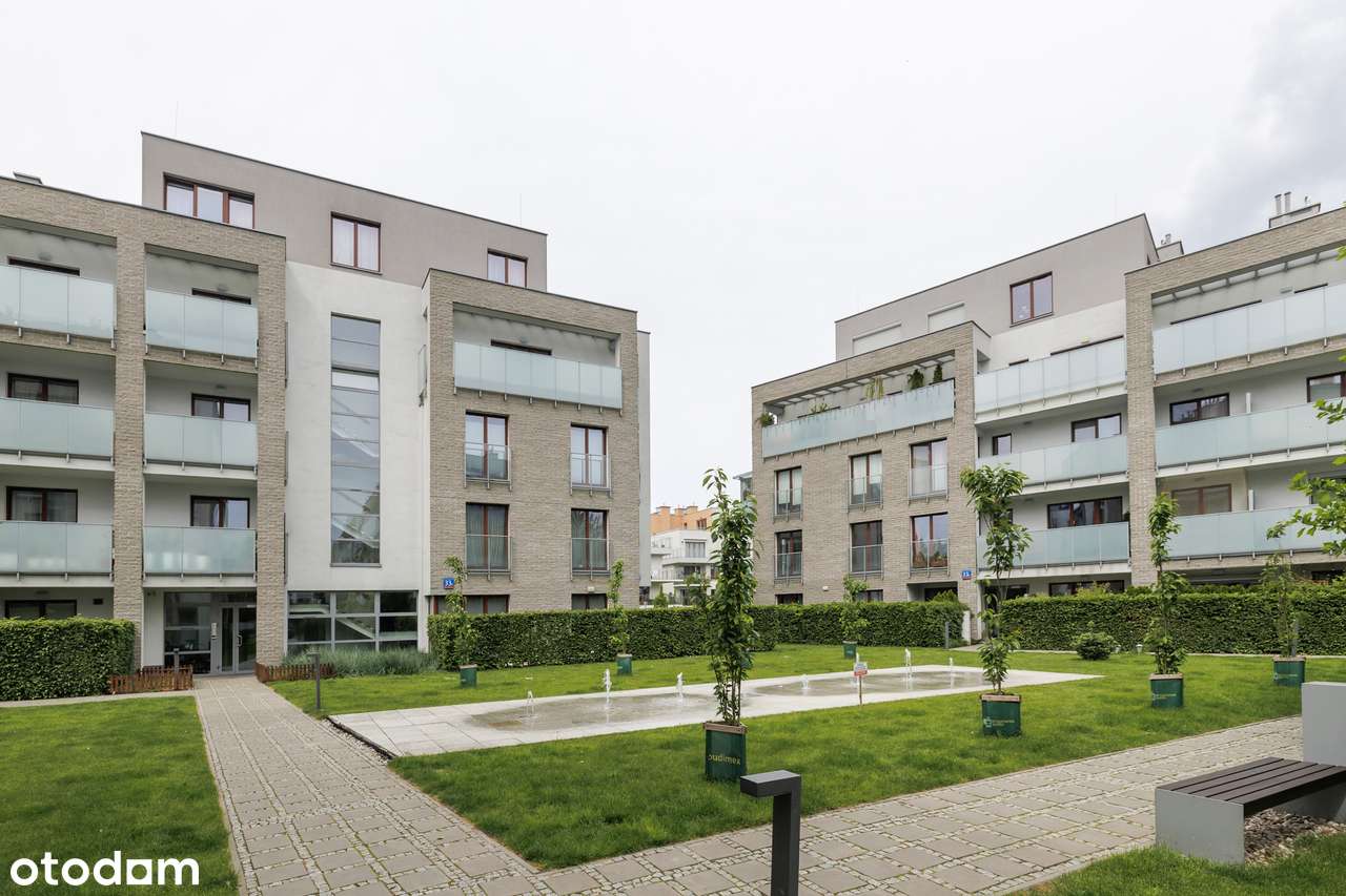 Przestronne mieszkanie z 2 loggiami, 2 miejscami postojowymi i komórką-19