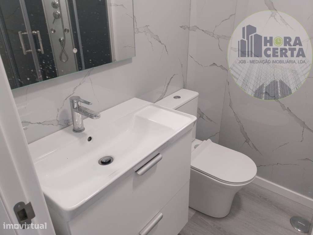 Apartamento T3 Laranjeiro!-8