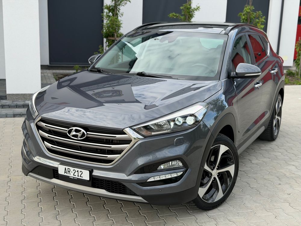 Hyundai Tucson III 2.0 CRDI 4WD Automatik Premium 2018